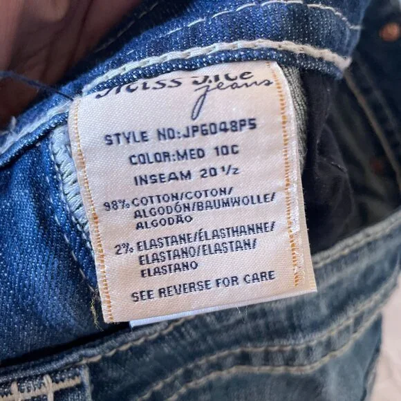 VINTAGE Y2K MISS ME CAPRIS  Fleur de Lis Bling SZ 27 - Picture 9 of 9